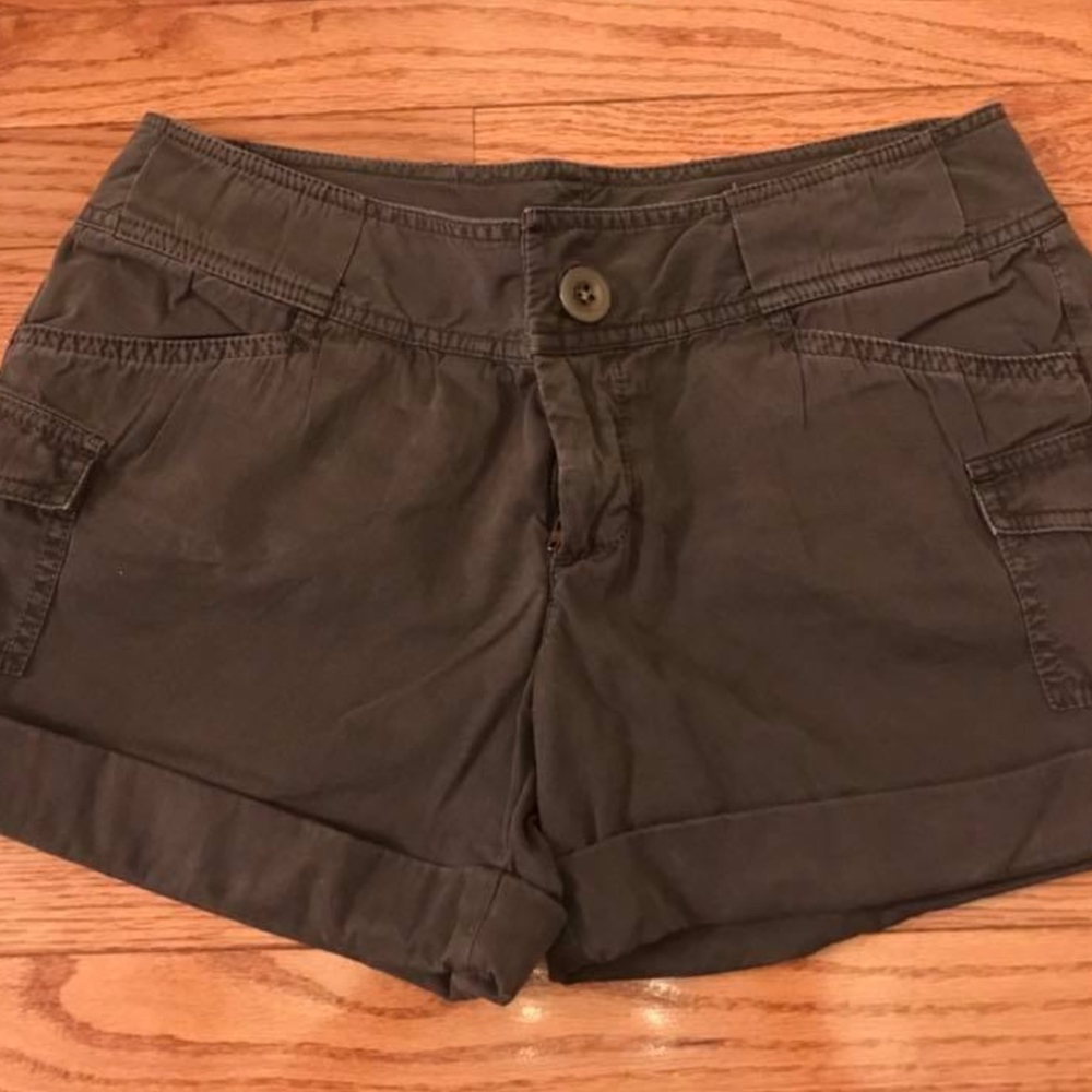 Express Shorts